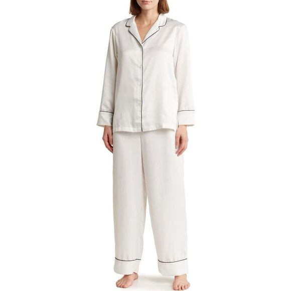 Natori Satin Long Sleeve Button-Up Top & Crop Pants Pajama - Picture 1 of 13